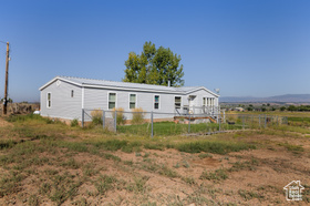 Photo 3 for 6781 N 9500 East