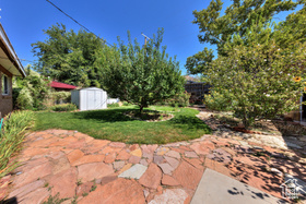 Photo 3 for 343 S Tusher St