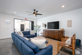 Photo 6 for 4234 W Cambridge Pkwy