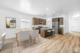 Photo 3 for 1701 S Windsong Dr #377