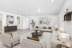Photo 3 for 1781 S Windsong Dr #384