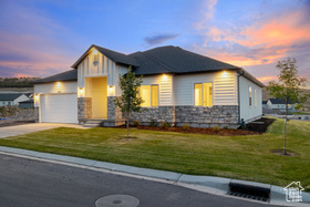 Photo 2 for 1767 S Windsong Dr #383