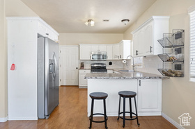 Photo 6 for 1125 Sherman Cir