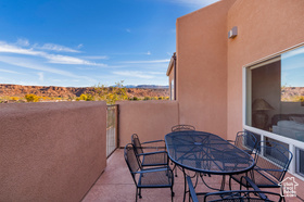 Photo 3 for 3862 Desert Willow Cir