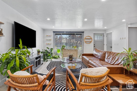 Photo 5 for 2615 E Camille Cir