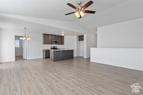 Photo 5 for 1131 W High Plains Dr #601