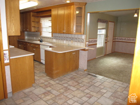 Photo 6 for 236 E 300 North