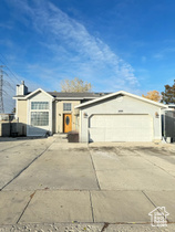 Photo 1 for 5818 W Plumbago Ave