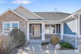 Photo 2 for 2388 E Horizon Dr #907