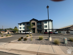 Photo 2 for 553 S 100 West #202