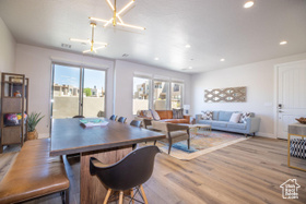 Photo 5 for 2306 N Park Dr #43