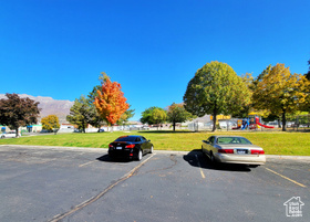 Photo 4 for 677 N Orem Blvd #28