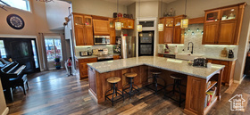 Photo 4 for 656 S Bullion Rd
