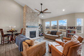 Photo 5 for 7967 N Spring Valley Ln #321