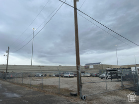 4584 S Commerce Dr MLS #2054607