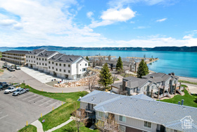 Photo 1 for 929 Harbor Vlg #220