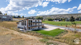Photo 4 for 2584 S Country Club Dr #12