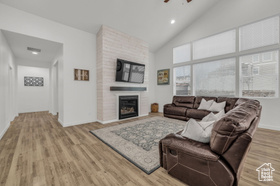 Photo 4 for 13456 S Rowell Dr