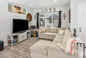 Photo 3 for 15091 S Reins Way