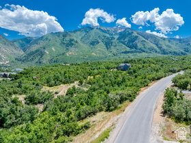 430 S Oak Dr MLS #2057119