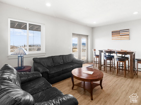 Photo 5 for 3092 S Country Club Way