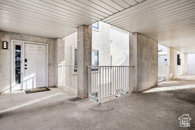 Photo 3 for 1845 Canyon View Dr #606
