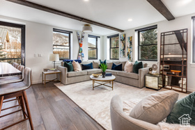 Photo 6 for 692 Main St #D