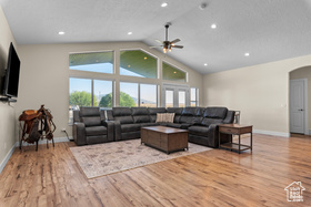 Photo 6 for 3670 Gundersen Cir
