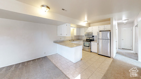 Photo 6 for 1685 N Hickory Ln