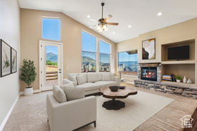Photo 6 for 1164 W Sunburst Ln #16