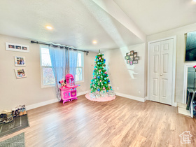 Photo 6 for 274 W Eastgate Dr
