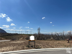 172 E Mapleton Estates Dr MLS #2061220