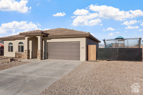 Photo 3 for 5936 S Desert Crest Dr