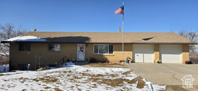 Photo 4 for 12975 S Highway 198