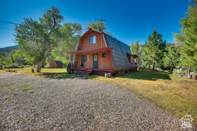 Photo 4 for 2690 E Hwy 153