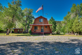 Photo 2 for 2690 E Hwy 153