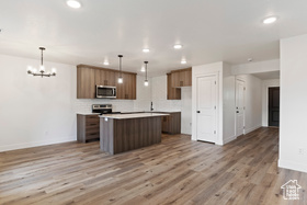 Photo 5 for 3066 S Ludlow C
