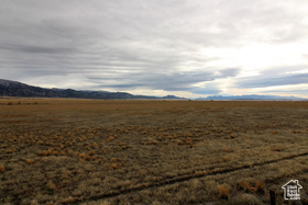 3300 W Crooked MLS #2061785