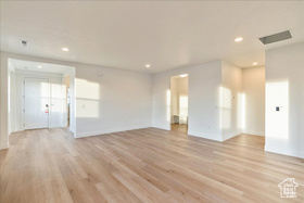 Photo 5 for 2033 W Fortune Ln #462
