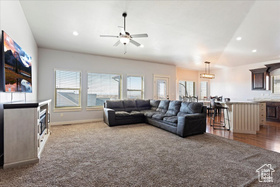 Photo 5 for 1321 Highland Blvd