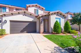 Photo 3 for 3780 W Arcadia Dr #8