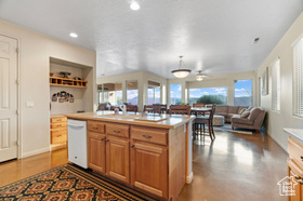 Photo 6 for 3462 E Stoneview Cir
