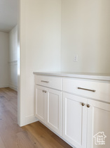 Photo 6 for 1211 N Luna Cir #23