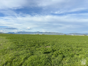 43  Huckleberry Ln MLS #2063479