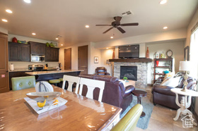 Photo 4 for 4206 E Torrey Pines Dr