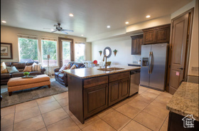 Photo 3 for 4206 E Torrey Pines Dr