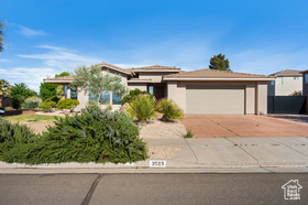 Photo 1 for 3523 S Desert Hills Dr