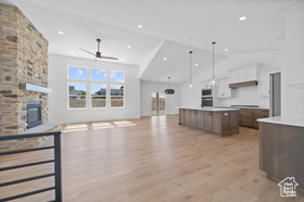 Photo 2 for 1214 E Highline Rd #208