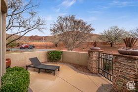 Photo 5 for 2255 N Tuweap Dr #45