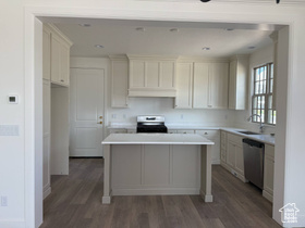 Photo 6 for 11952 S Ebury Pl #32